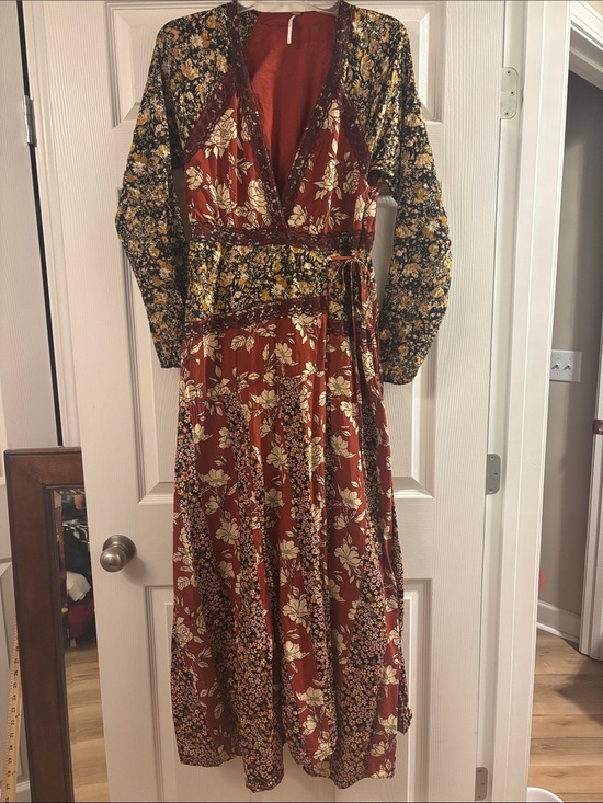 Free People Dresses & Skirts - Free People Rust and Black Floral Maxi Wrap Dress